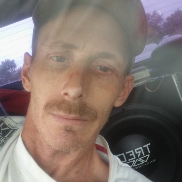 Meet your Posher, George - Picture 1 of 1